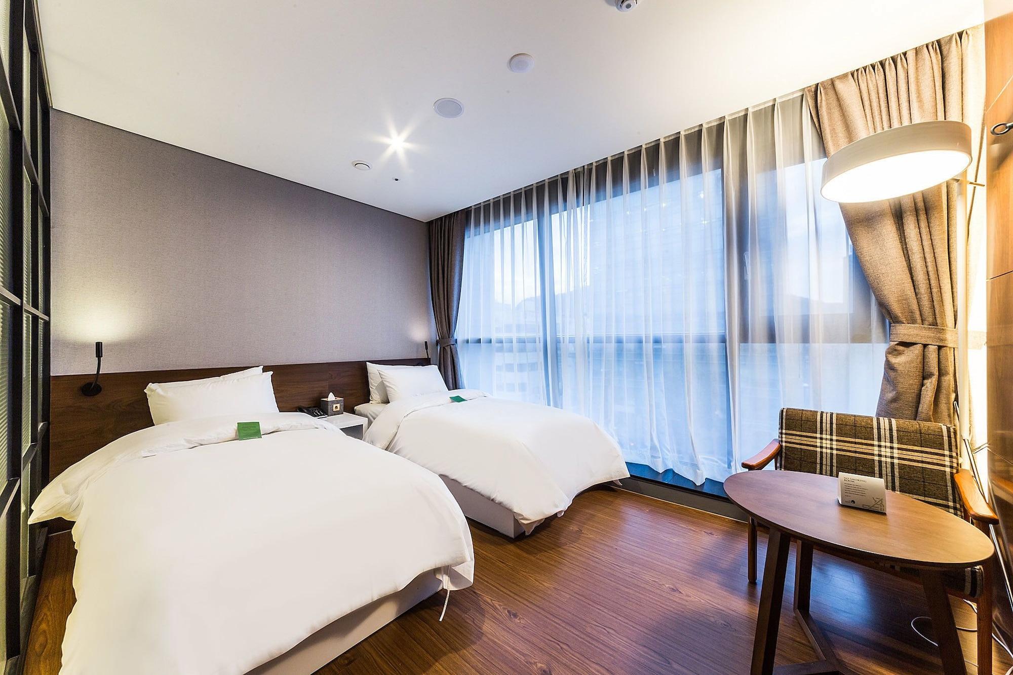Hotel The Designers Seoul Station Exterior foto