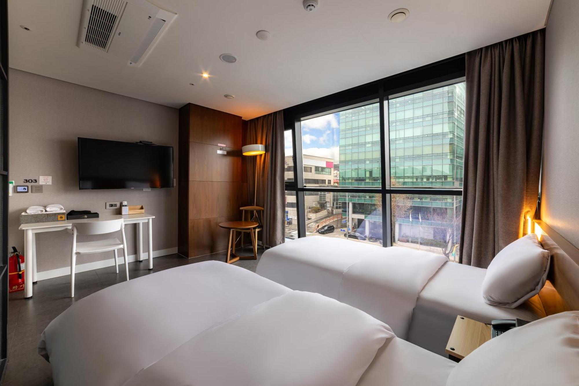 Hotel The Designers Seoul Station Exterior foto