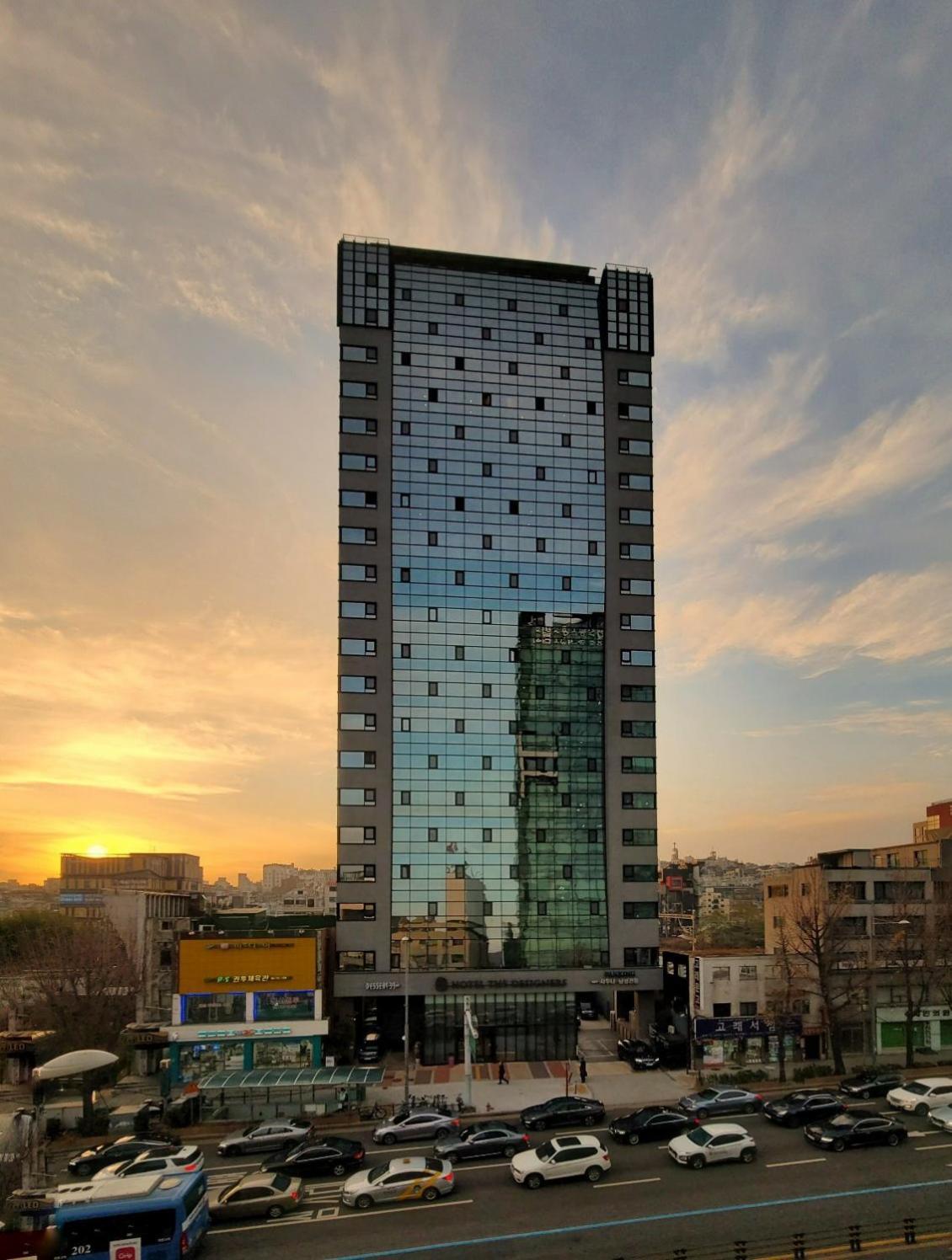 Hotel The Designers Seoul Station Exterior foto